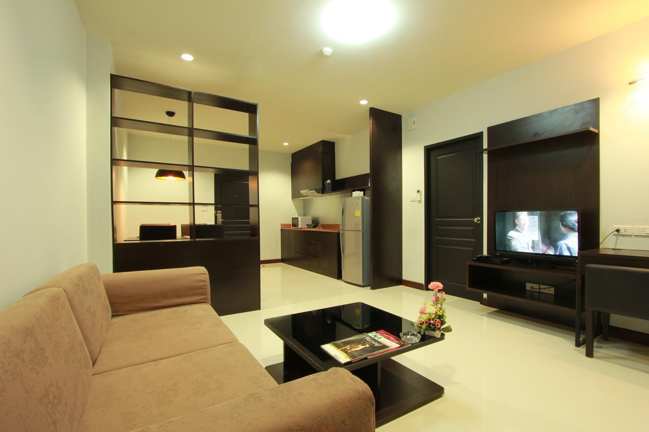 The Park 304 Executive Serviced Apartment Si Maha Phot Bagian luar foto