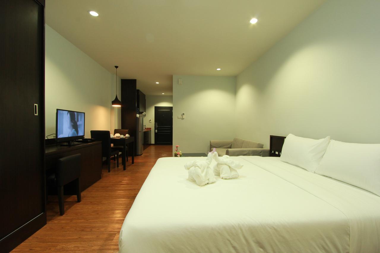 The Park 304 Executive Serviced Apartment Si Maha Phot Bagian luar foto